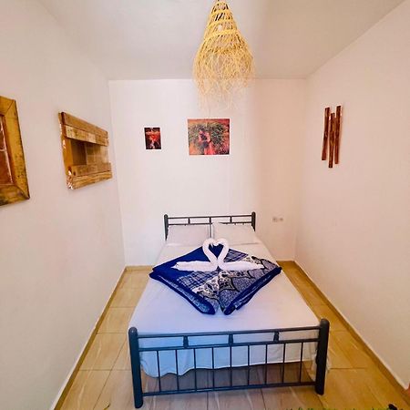 Sunrise Hostel 타가주트 외부 사진