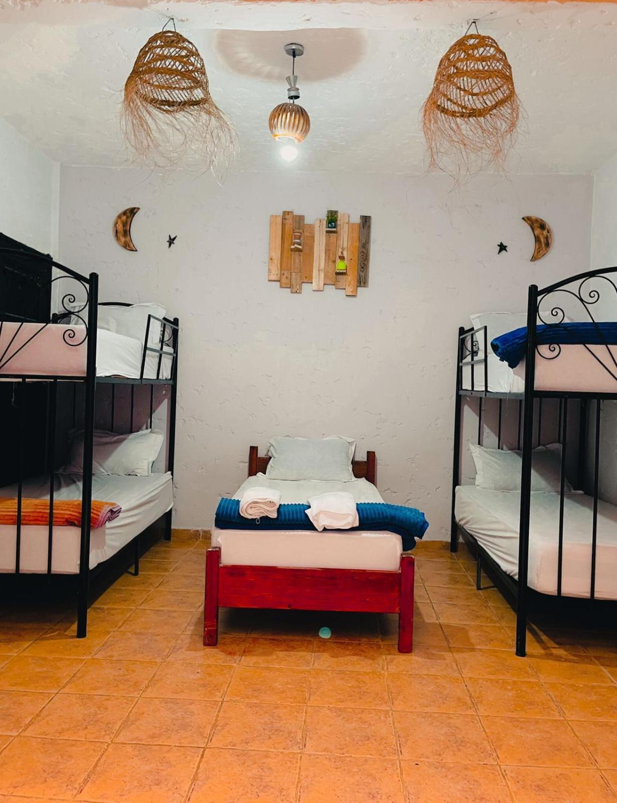 Sunrise Hostel 타가주트 외부 사진